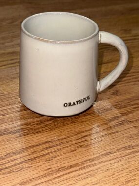 Hearth & Hand magnolia GRATEFUL coffee tea mug cup